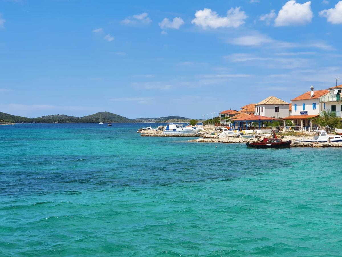 Kaprije Mistral Apartment Εξωτερικό φωτογραφία