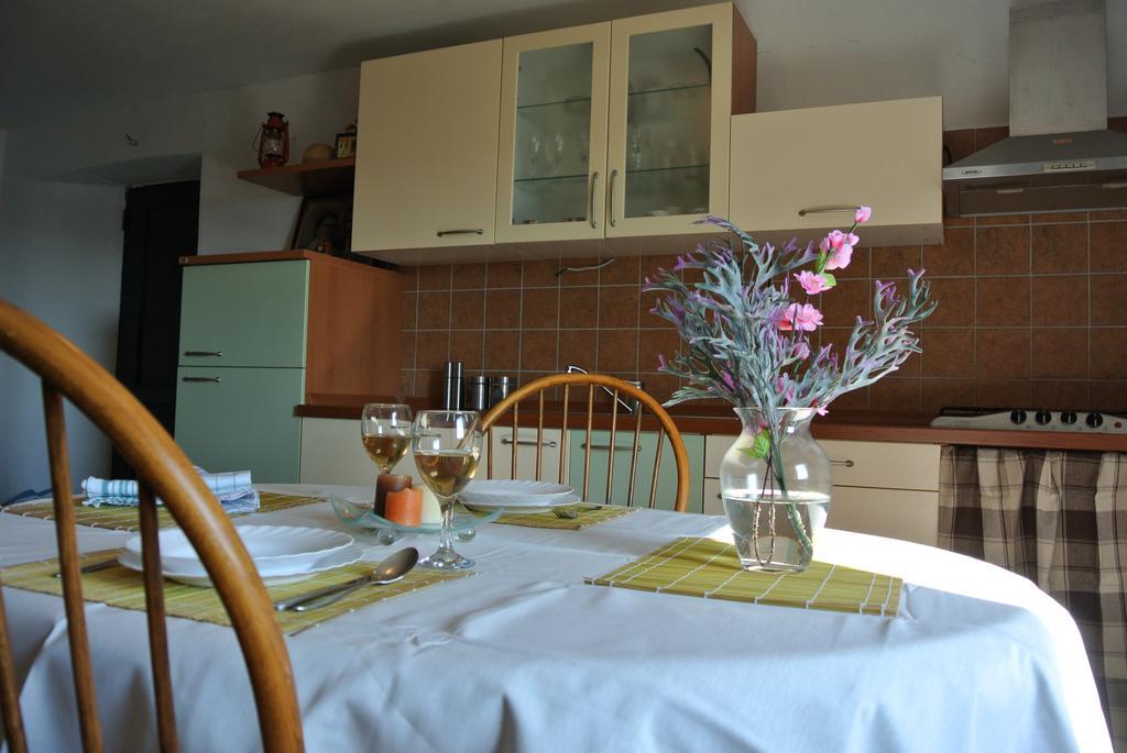 Kaprije Mistral Apartment Εξωτερικό φωτογραφία