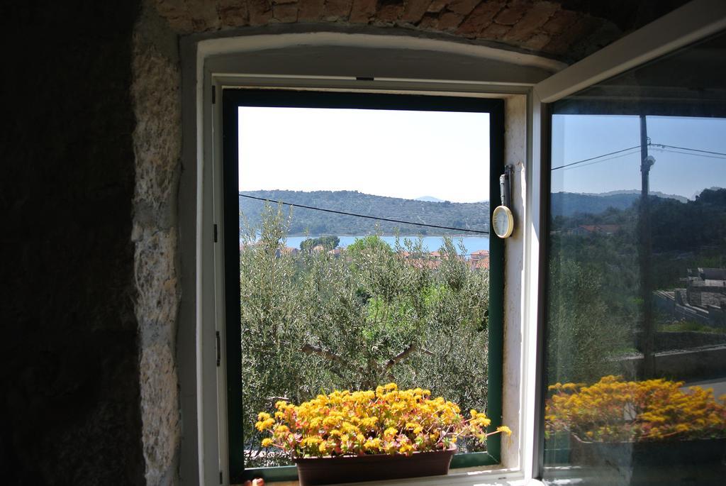 Kaprije Mistral Apartment Εξωτερικό φωτογραφία